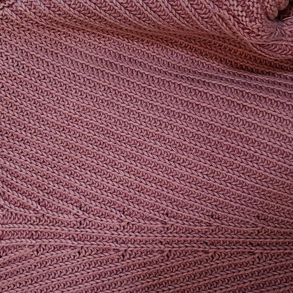 Lucky ribbed high/low sweater - Picture 2 of 3